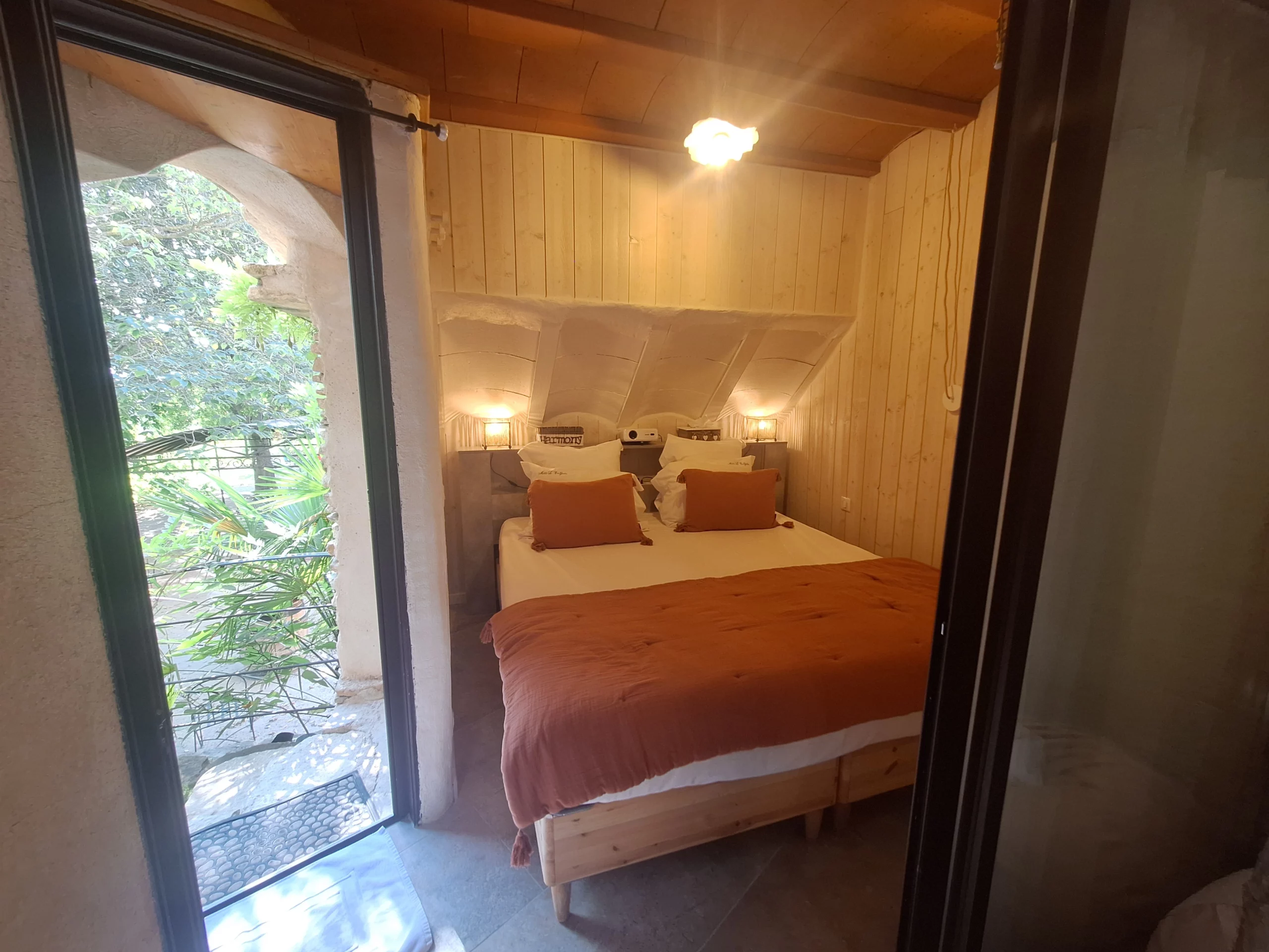 chambre insolite beaumes